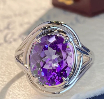 Amethyst Open-Band Ring | Purple Diamond & White Gold
