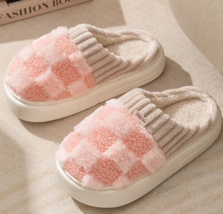 Willow Drift Slippers-Cozy Plaid Plush Slippers