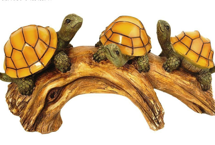 Turtles on a Log Solar Garden Light