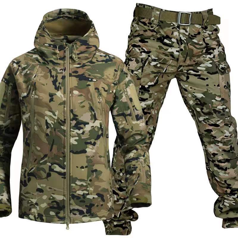 Outdoor Shark Skin Warm Camouflage Jacket Set