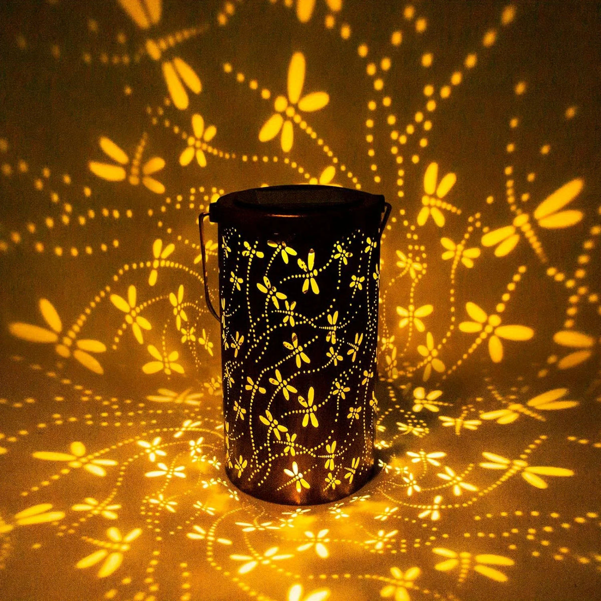 Solar Dragonfly Lantern – Metal Outdoor Hanging Light for Gardens & Patios