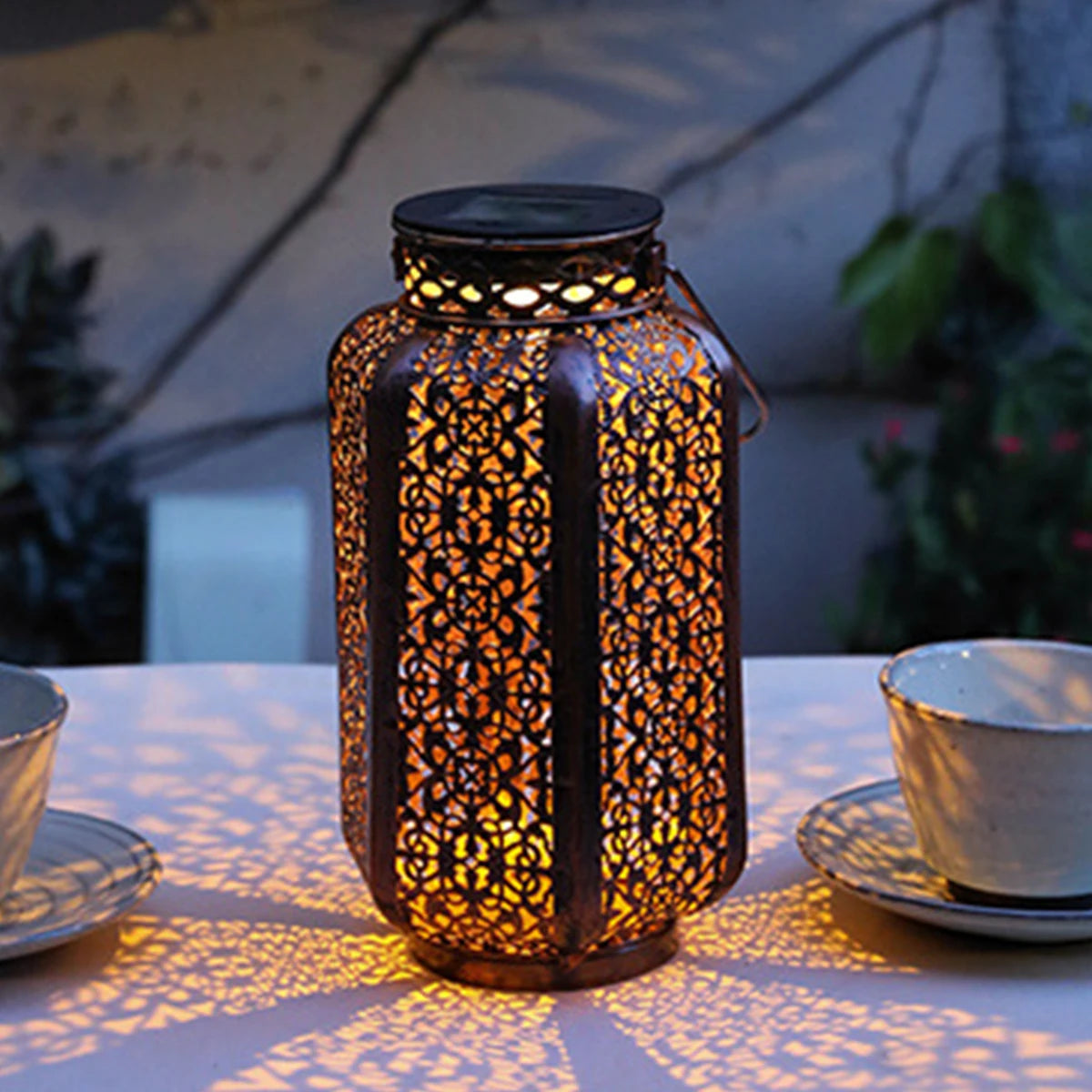 Solar Retro Hanging Lantern – Warm White LED