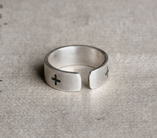 Retro Sterling Silver Cross Ring